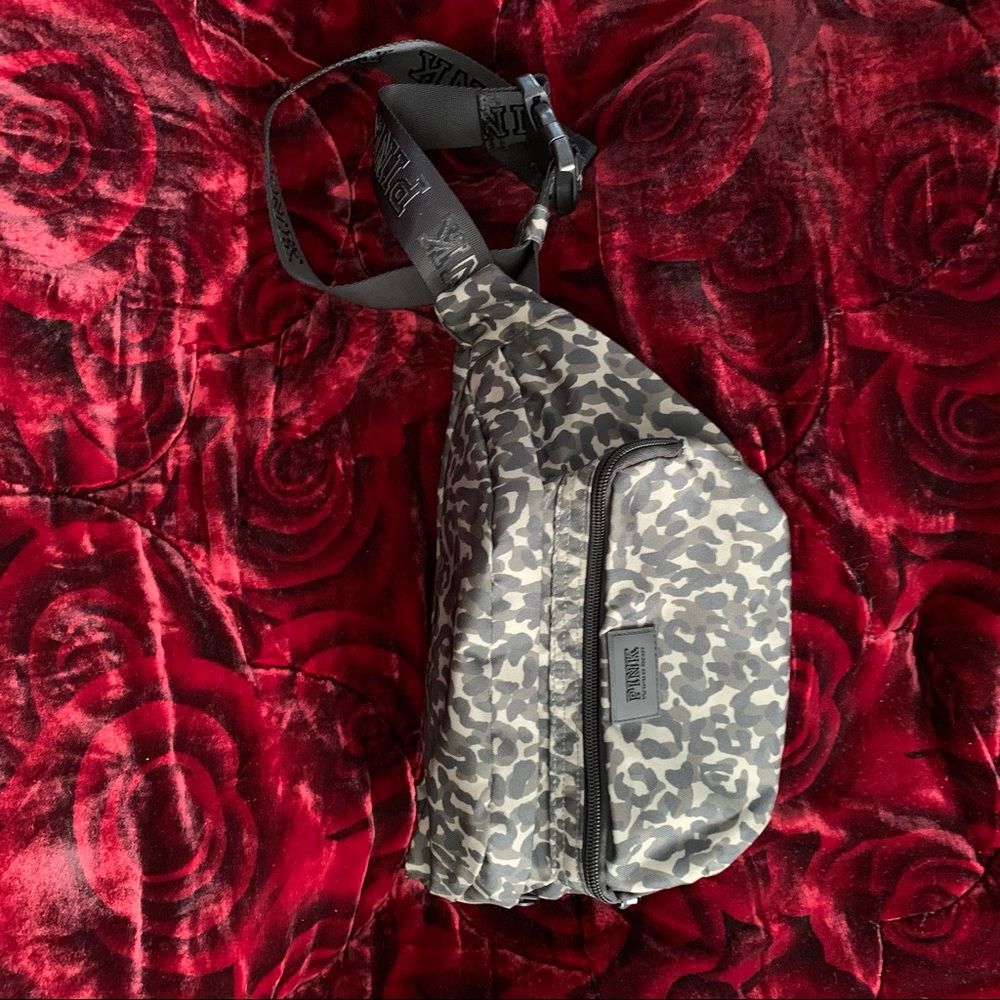 Victoria’s Secret Pink Fanny Pack